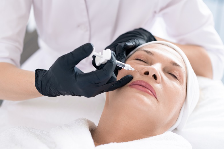 Rejuvenating skin with beauty injections